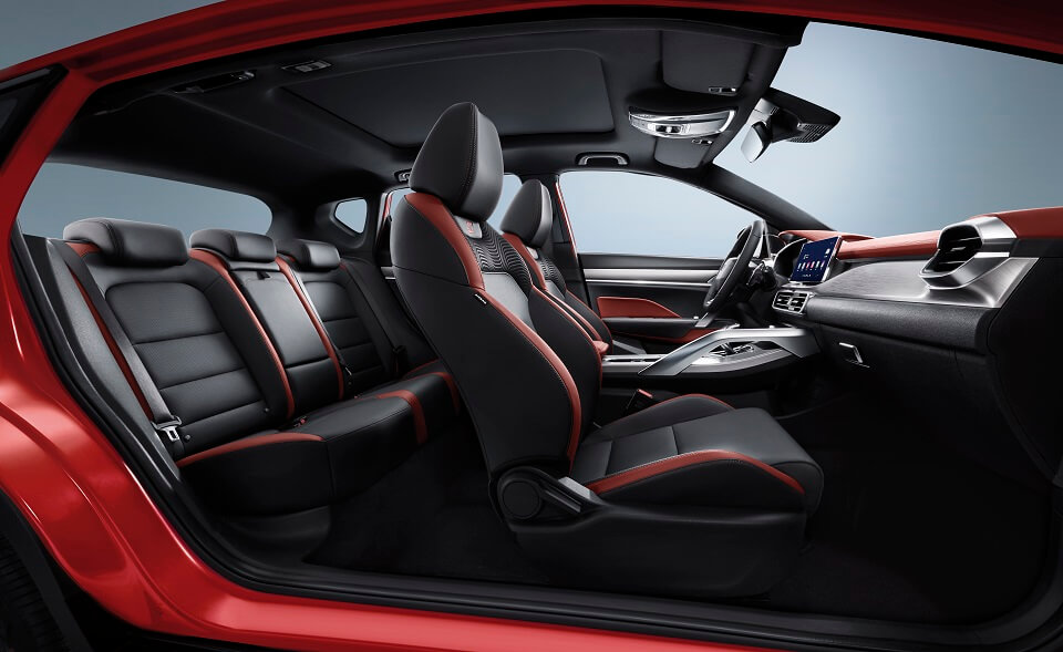 /img/cars/1637050943-interior_geely_Coolray_7.jpg