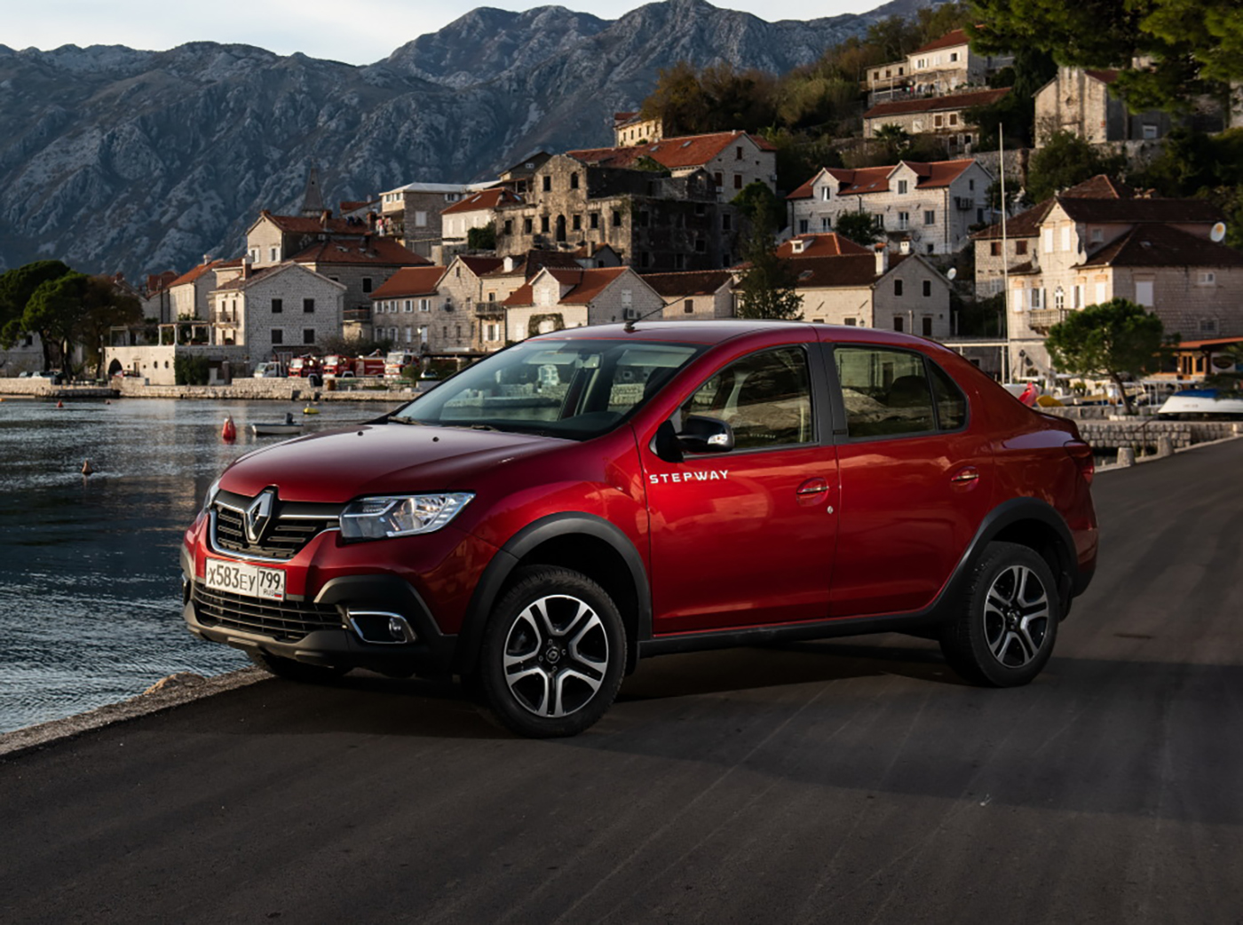 /img/cars/1637052992-exterior_renault_Logan_Stepway_15.jpg